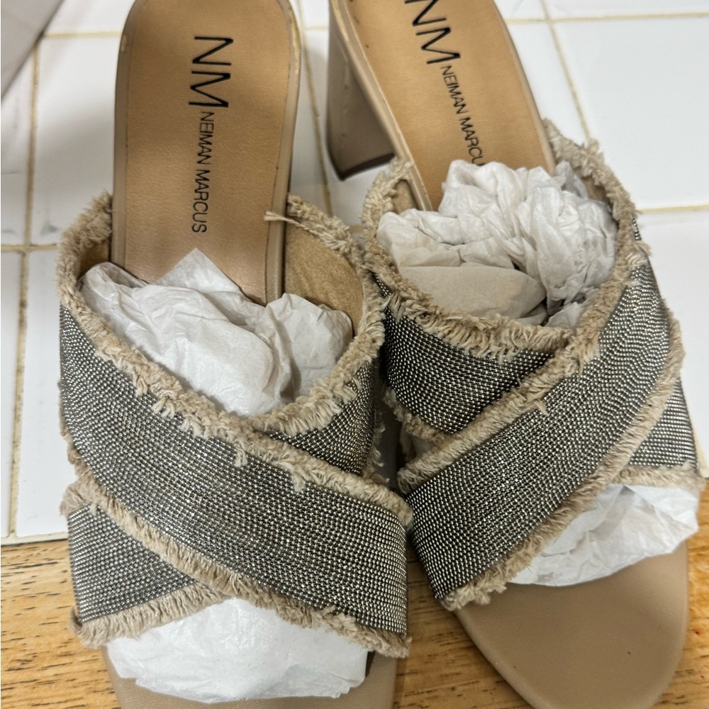Neiman Marcus Textured Tan and Black Mules